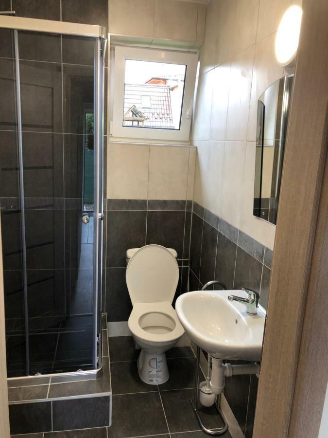 Apartmanovy Dom Magda Vrbov Exterior foto